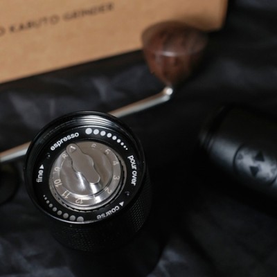 Hario - Kabuto Czarny - Młynek do kawy - zdjęcie 4