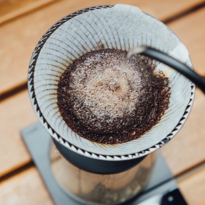 Hario - tritanowy drip NEO V60-02 - czarny - zdjęcie 2