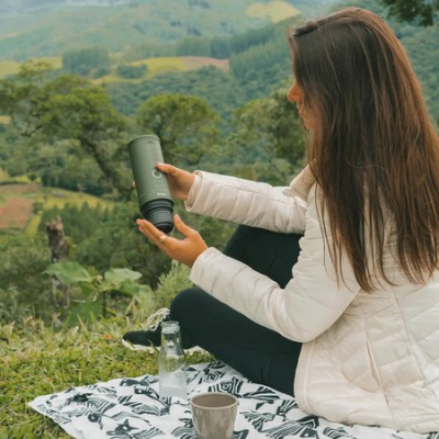 Outin - Nano Espresso Maker - Przenośny ekspres Forest Green - zdjęcie 6