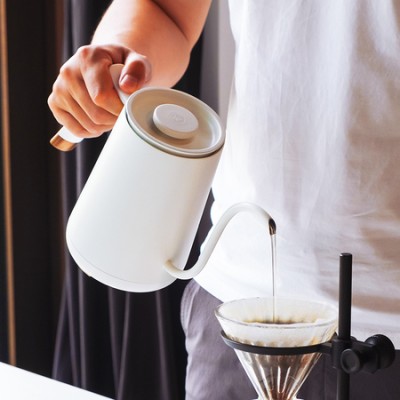 Timemore - Fish Smart Electric Pour Over Kettle - Czajnik Biały 600ml - zdjęcie 5